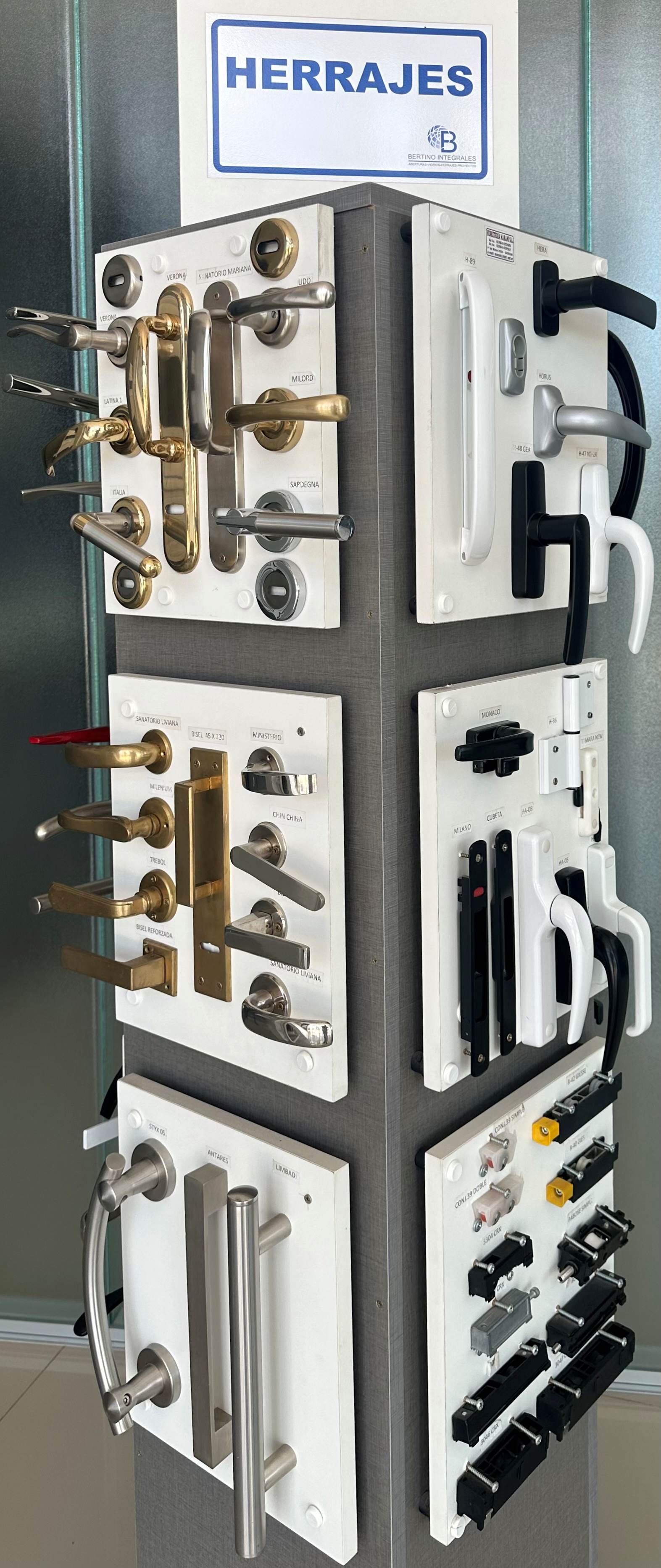 Herrajes y accesorios